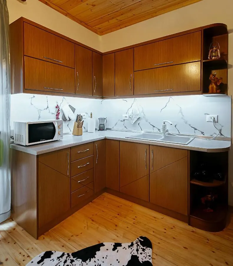 Oli'S Apartment Korce 0*,